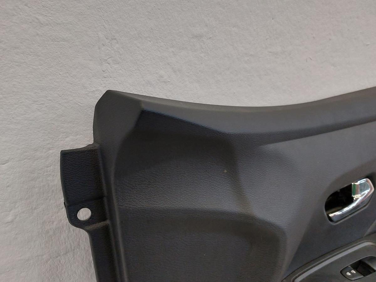 Nissan Micra K14 T&uuml;rverkleidung vorn rechts Innenverkleidung T&uuml;r T&uuml;rpappe