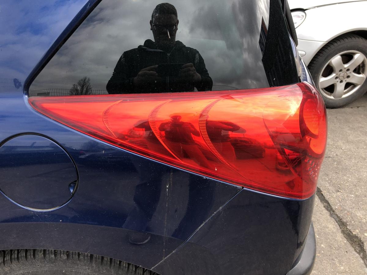 Peugeot 207SW R&uuml;ckleuchte links R&uuml;cklicht Heckleuchte Schlusslicht Licht hinten
