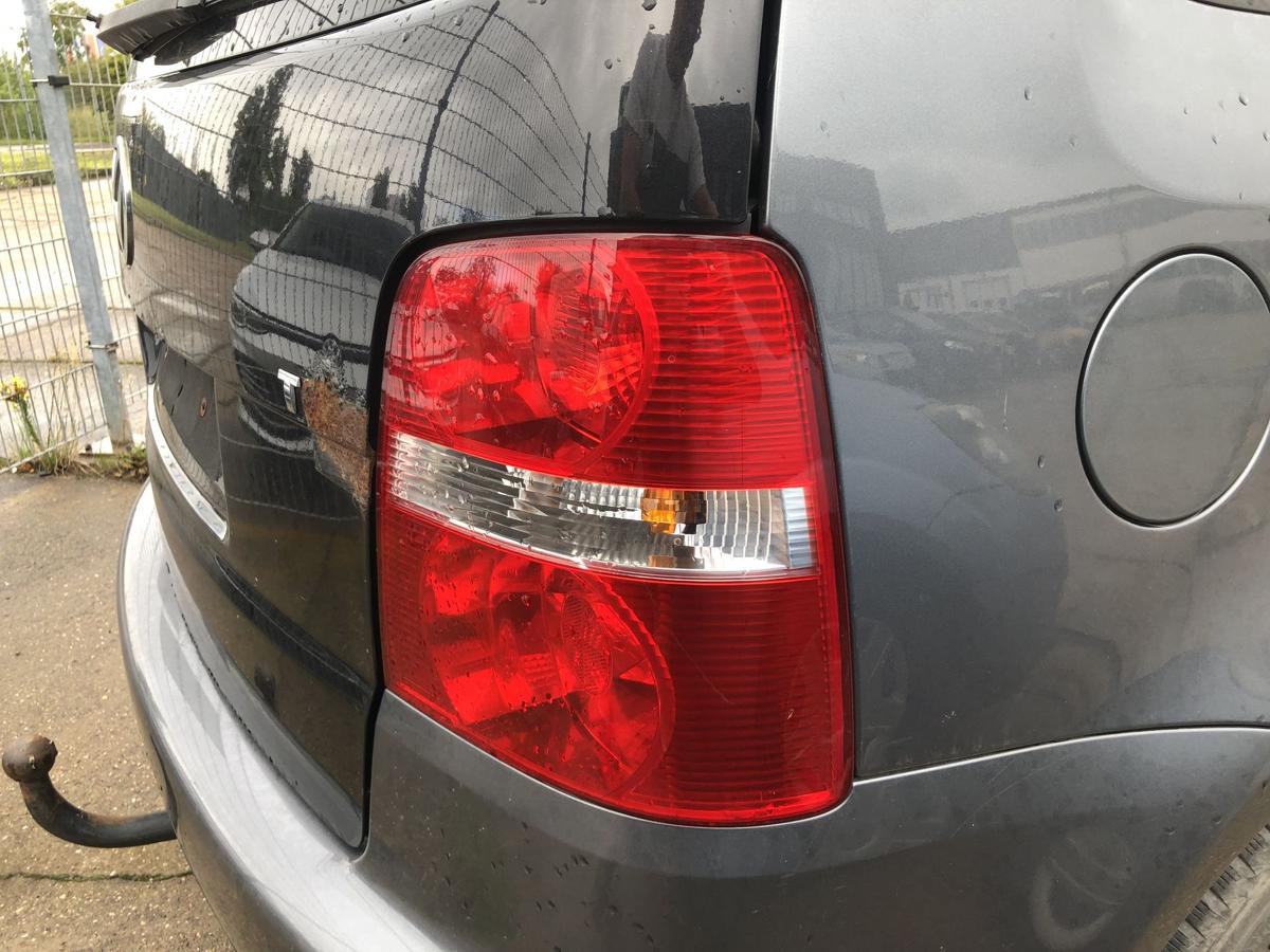 VW Touran 1T Rückleuchte rechts Rücklicht Heckleuchte Schlusslicht bis 2006