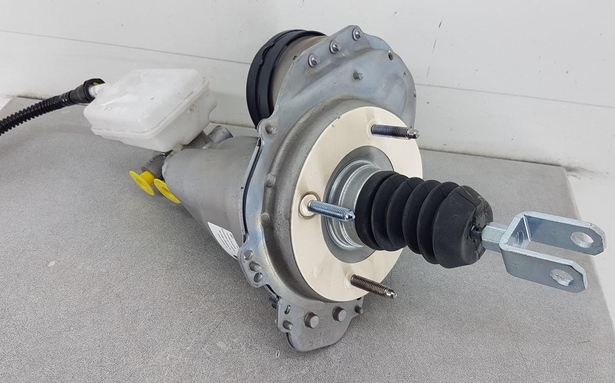 Tesla Model X Bremskraftverst&auml;rker Bj2022 1620671-00-B Hauptbremszylinder