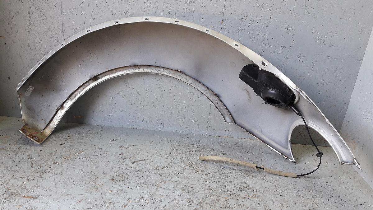 VW New Beetle orig Kotflügel hinten rechts silber LG9R Bj 2001 1C0821302E