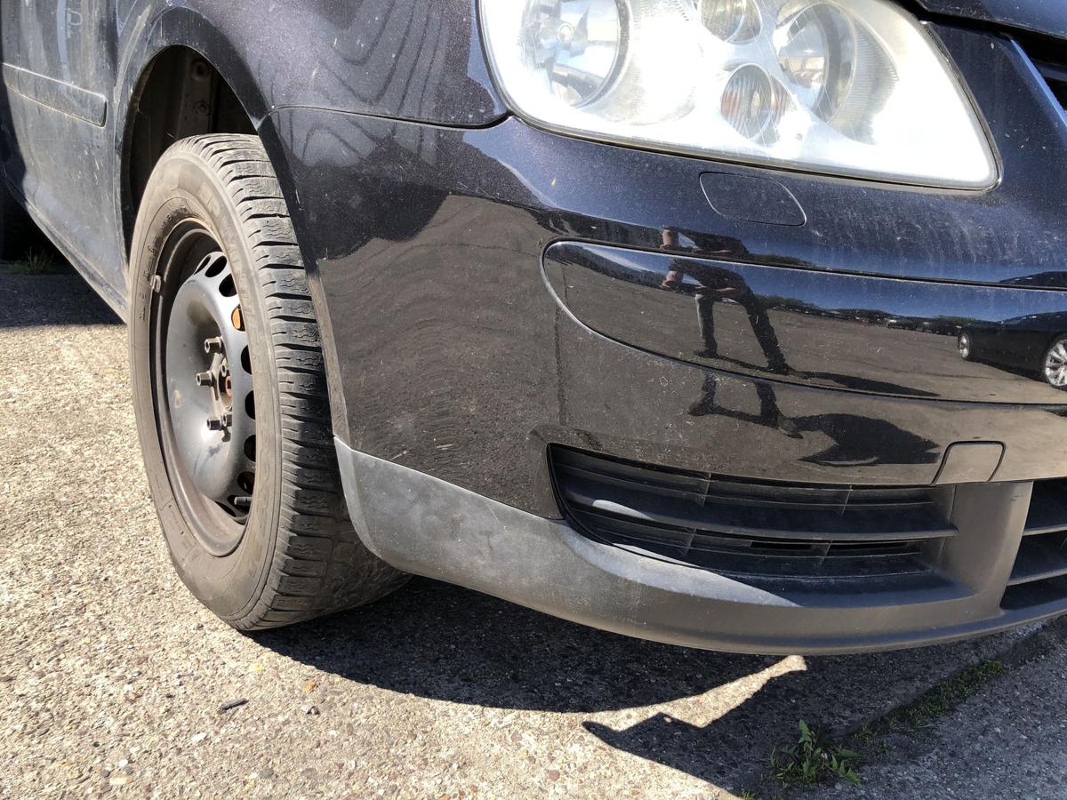 VW Touran 1T 1T1 Sto&szlig;f&auml;nger vorn Frontsch&uuml;rze f&uuml;r SRA LC9Z Black Magic Perl