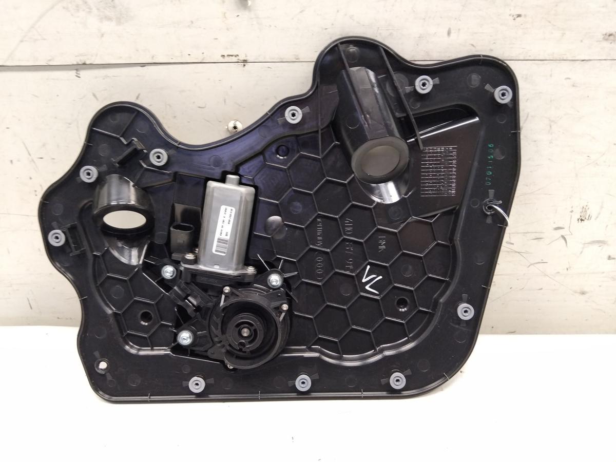 Audi A8 D4 4H orig Stellmotor Softclose Zuziehhilfe vorn links 4F0837059 BJ2015