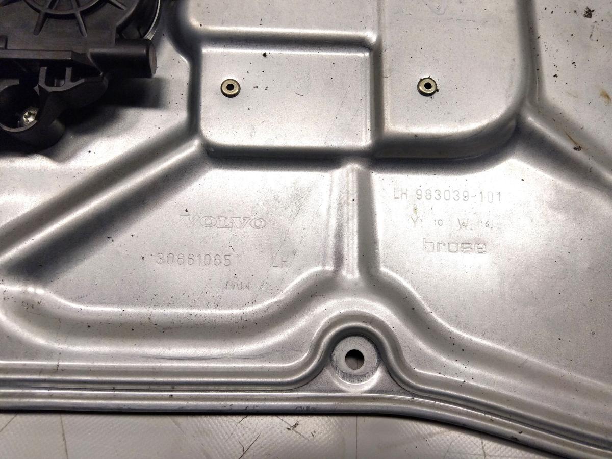 Volvo V70 III original Fensterheber vorn links elektrisch Bj.2010