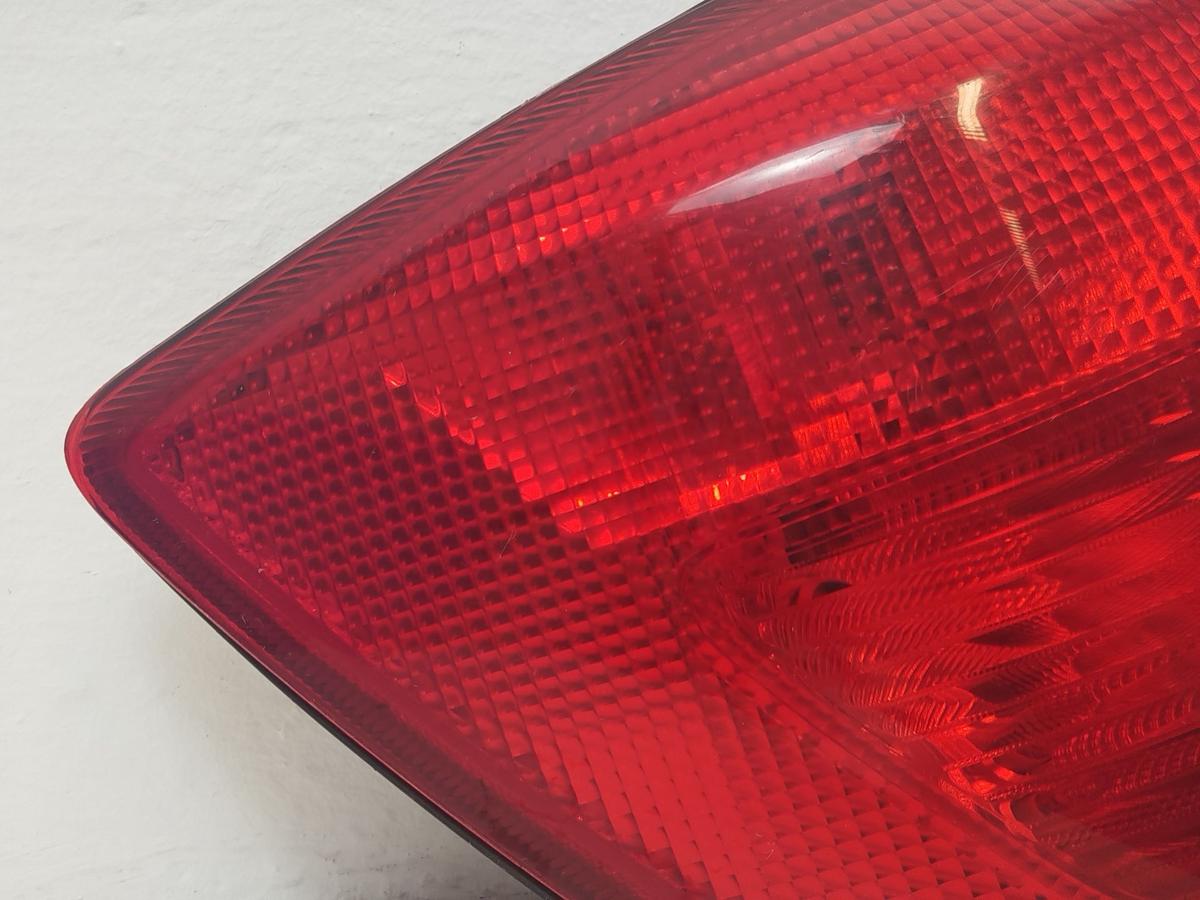 Skoda Fabia II 2 Typ 5J R&uuml;ckleuchte links R&uuml;cklicht Heckleuchte Kombi