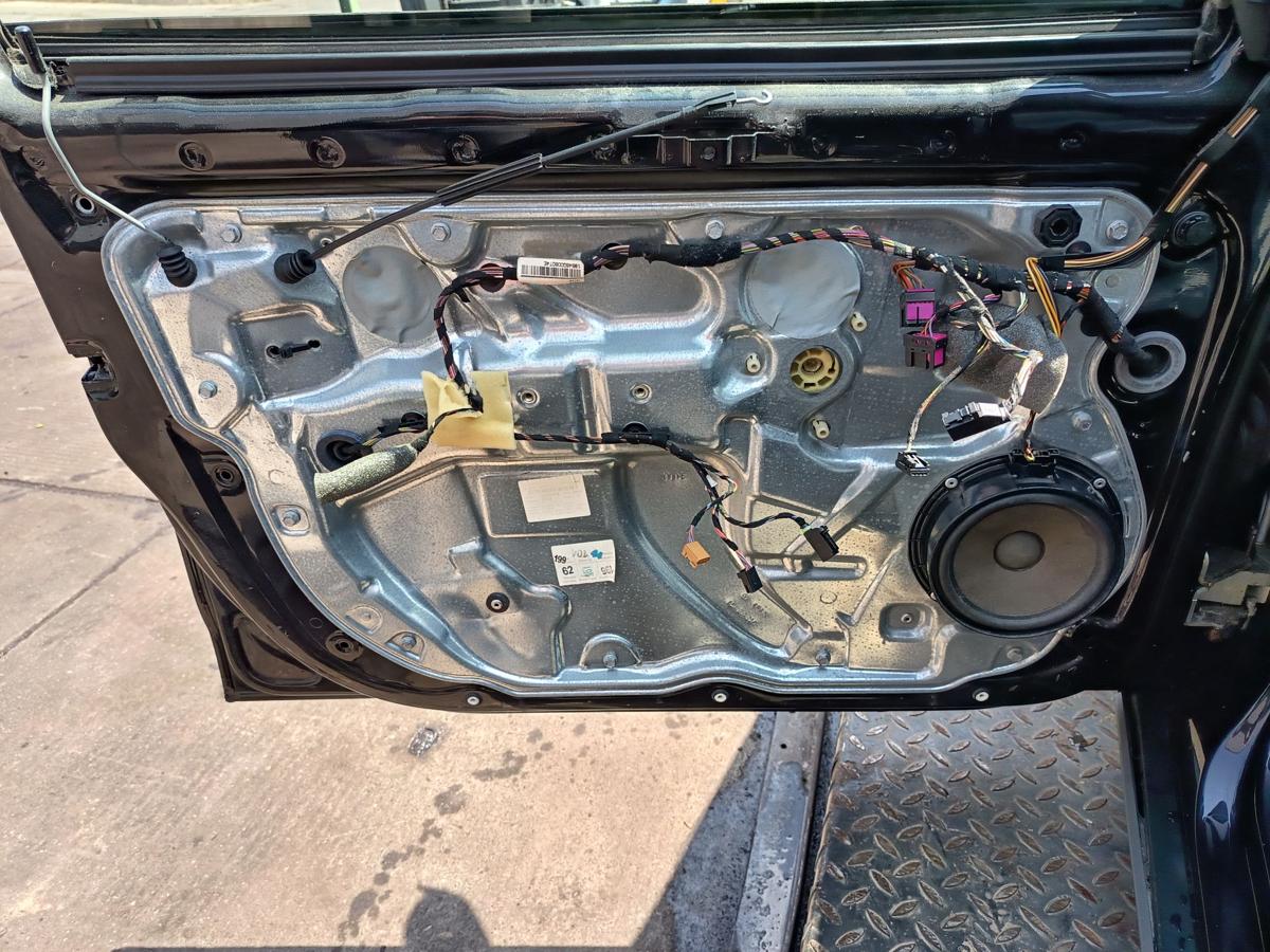 VW Polo Cross 9N3 orig elektrischer Fensterheber vorn links ohne Motor 5türer