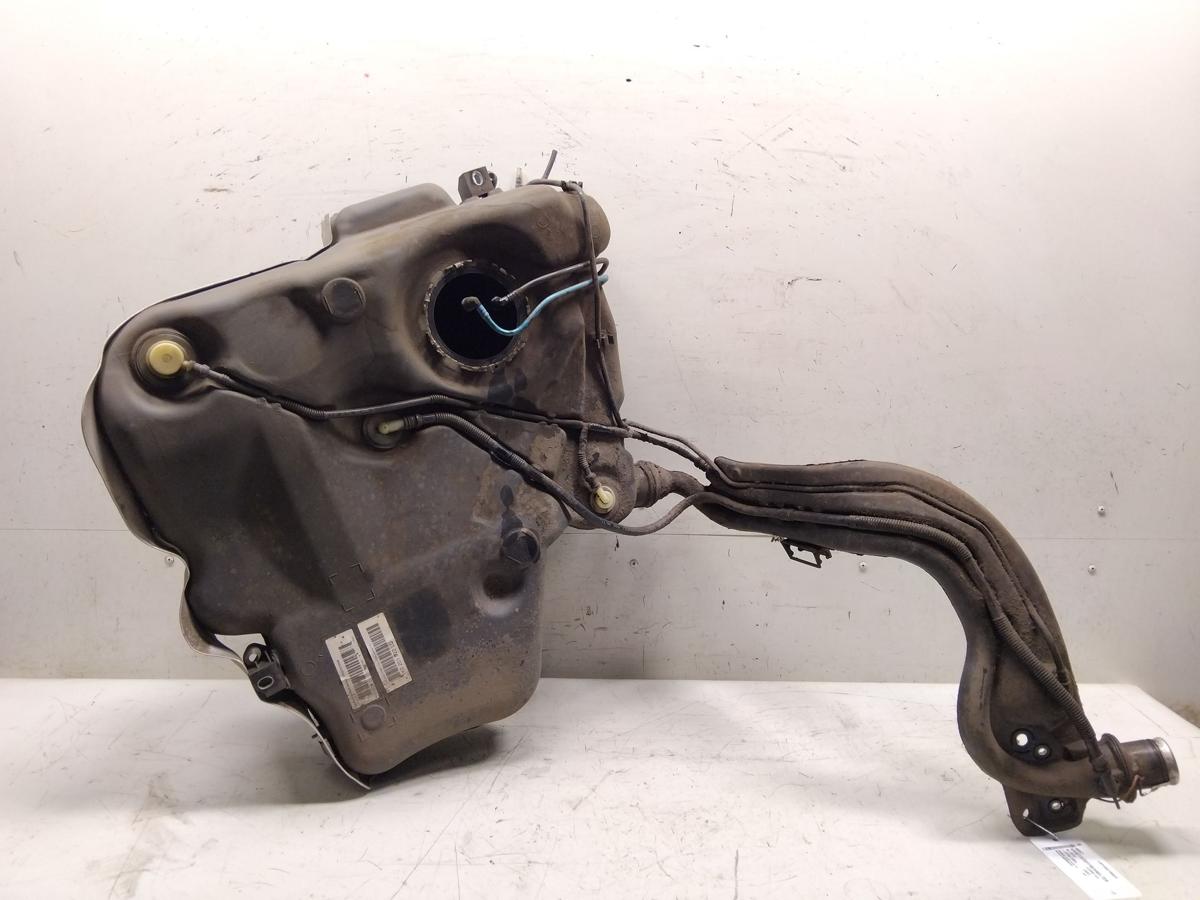 Audi A3 8P Facelift original Kraftstoffbehälter Benzintank 1.4TFSI Bj.2010