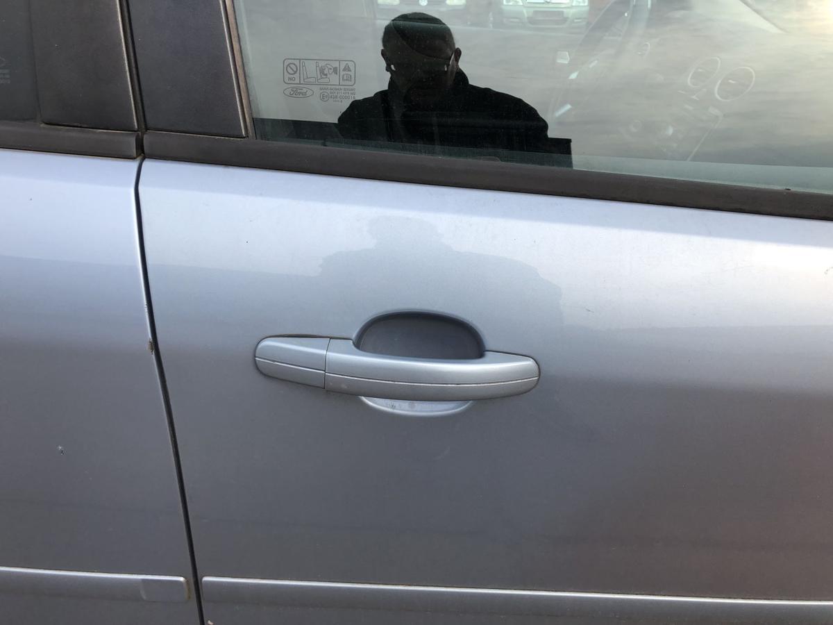 Ford Focus DA3 T&uuml;r vorn rechts Beifahrert&uuml;r Rohbau nur bis 2008 Tonic Metallic