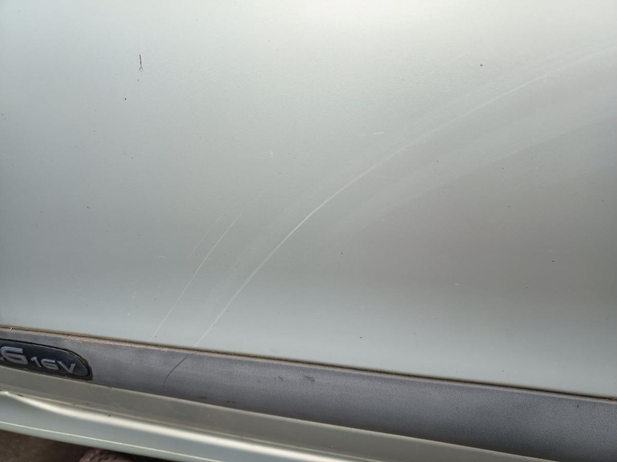 Renault Megane original T&uuml;r vorne links MV632 Polargrau Baujahr 2001