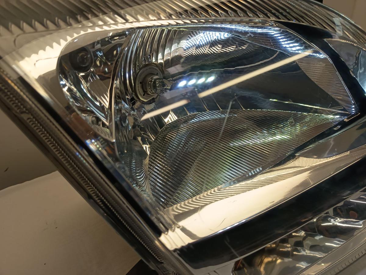 Suzuki Ignis II EZ 2007 original Scheinwerfer Lampe rechts komplett, mit LWR