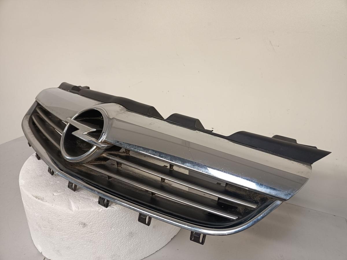 Opel Zafira B orig Kühlergrill Frontgrill mit Emblem Chrom Bj 2008