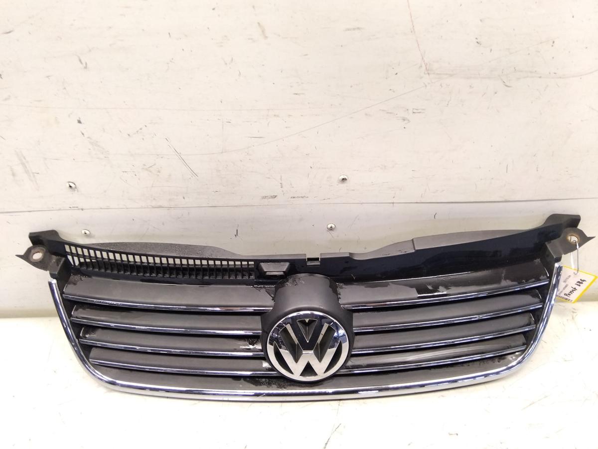 VW Passat 3BG original Kühlergrill mit Emblem BJ2001