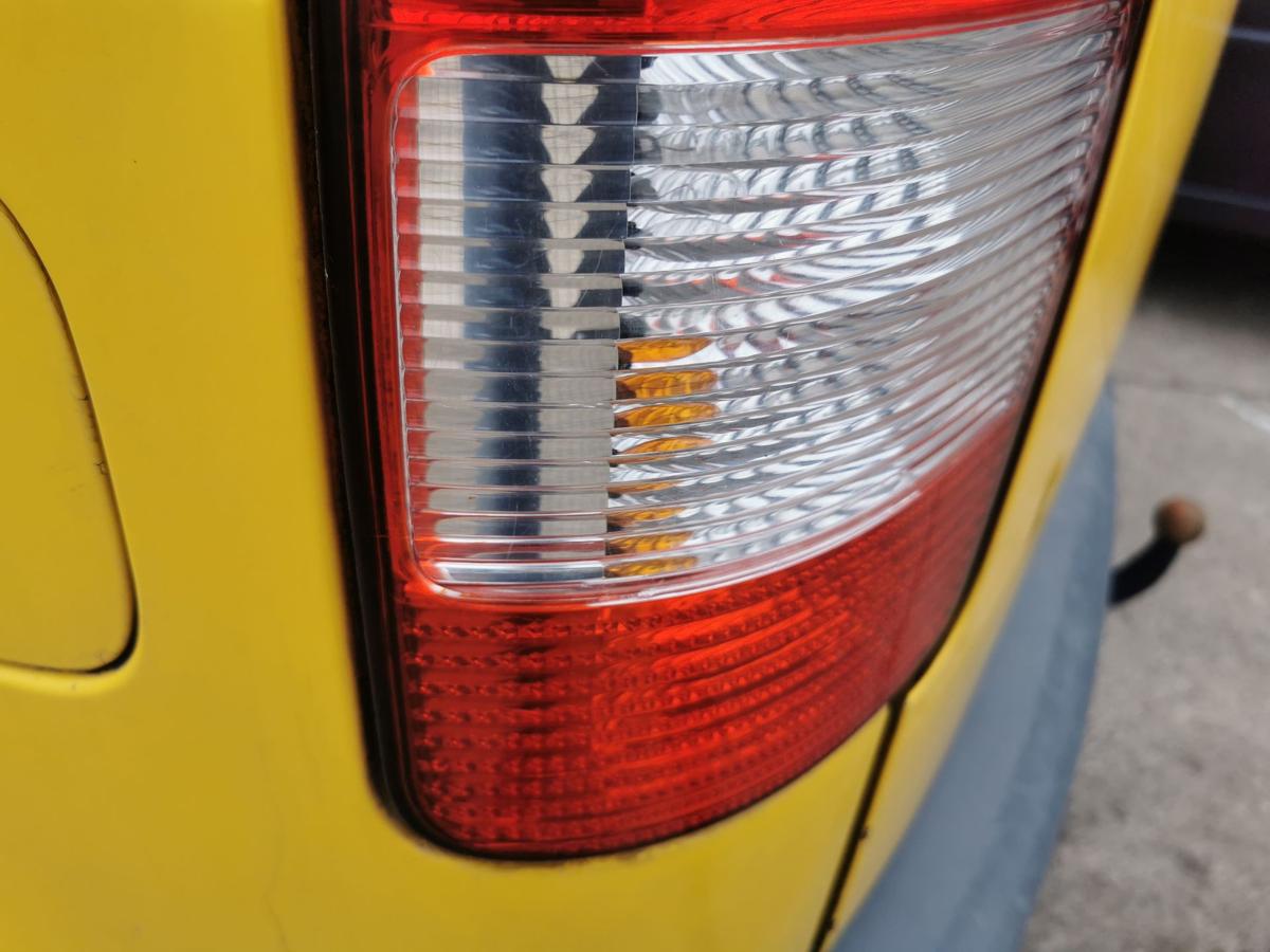 VW Caddy 2K Rückleuchte Schlussleuchte Rücklicht Lampe hinten links