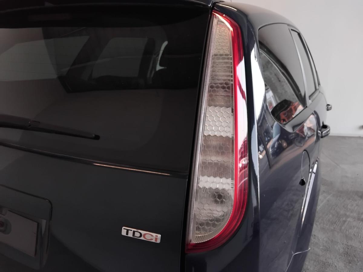 Ford Focus 2 DA3 Kombi original R&uuml;ckleuchte Heckleuchte rechts Facelift BJ2010