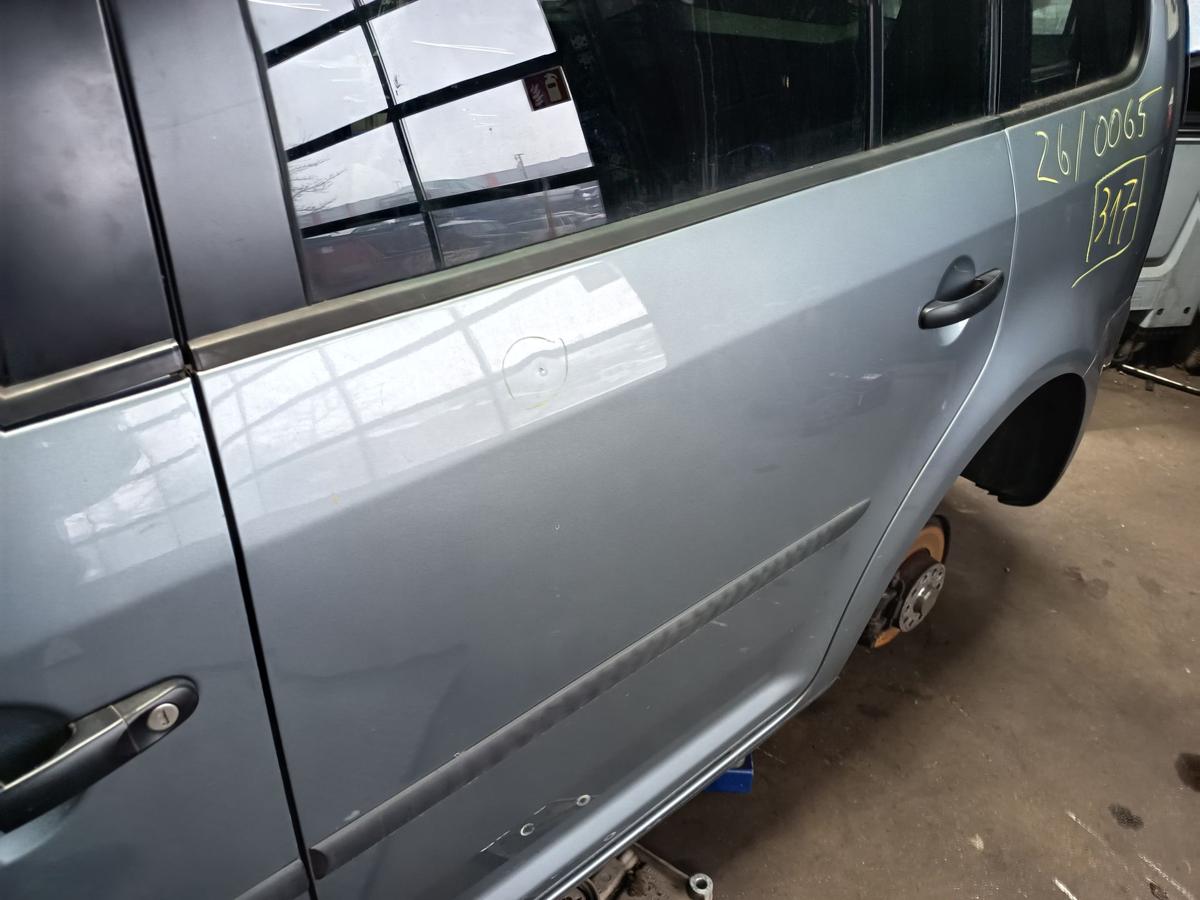 VW Touran 1T3 GP original T&uuml;r hinten links Fond R7N Mountaingrey Bj 2010