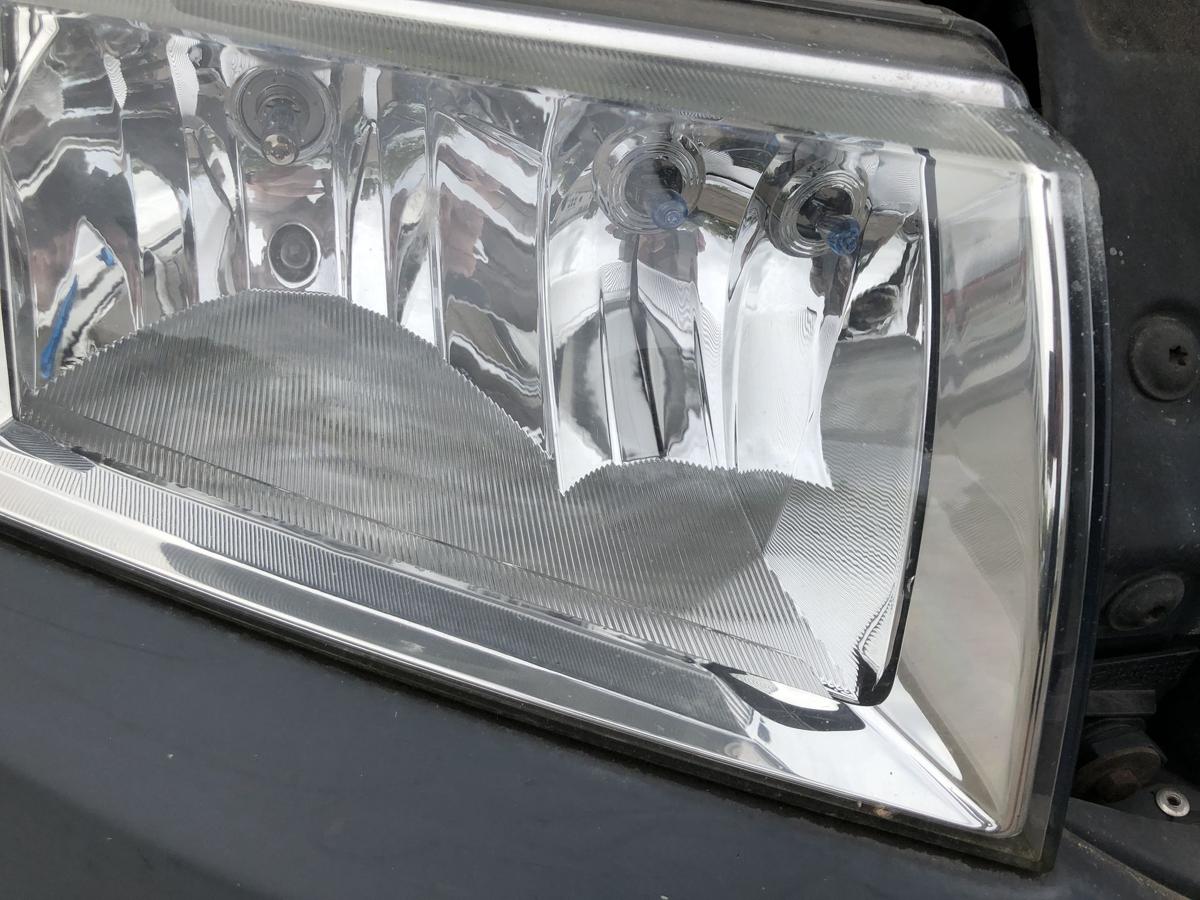 Skoda Fabia 6Y Praktik Scheinwerfer rechts Hauptscheinwerfer Halogen Hella