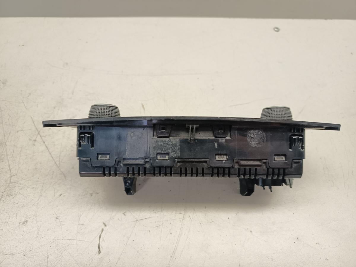 Skoda Rapid original Heizungsbet&auml;tigung Klimaautomatik Baujahr 2016