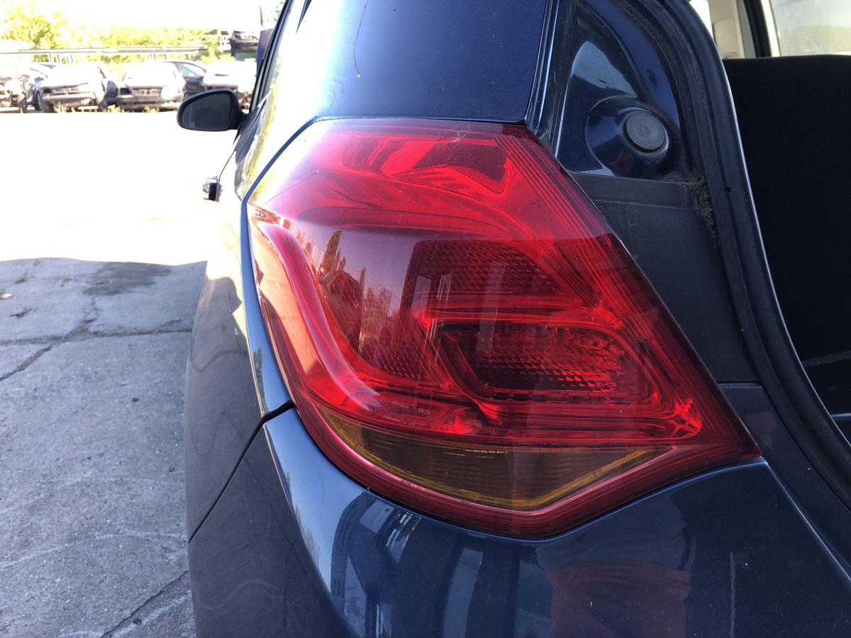Opel Astra J Rückleuchte links Außenecke Rücklicht Heckleuchte Schlusslicht