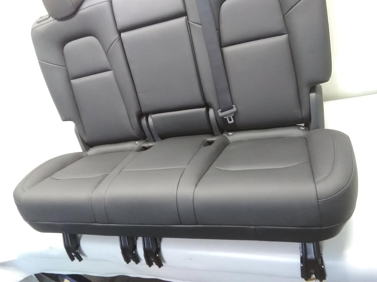 Tesla Model Y original Rücksitzbank Sitzbank hinten schwarz Pure Black