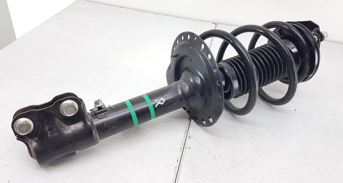 Mitsubishi Eclipse Cross Federbein vorn rechts Bj2023 54302W080P 2,4 72kw Allrad