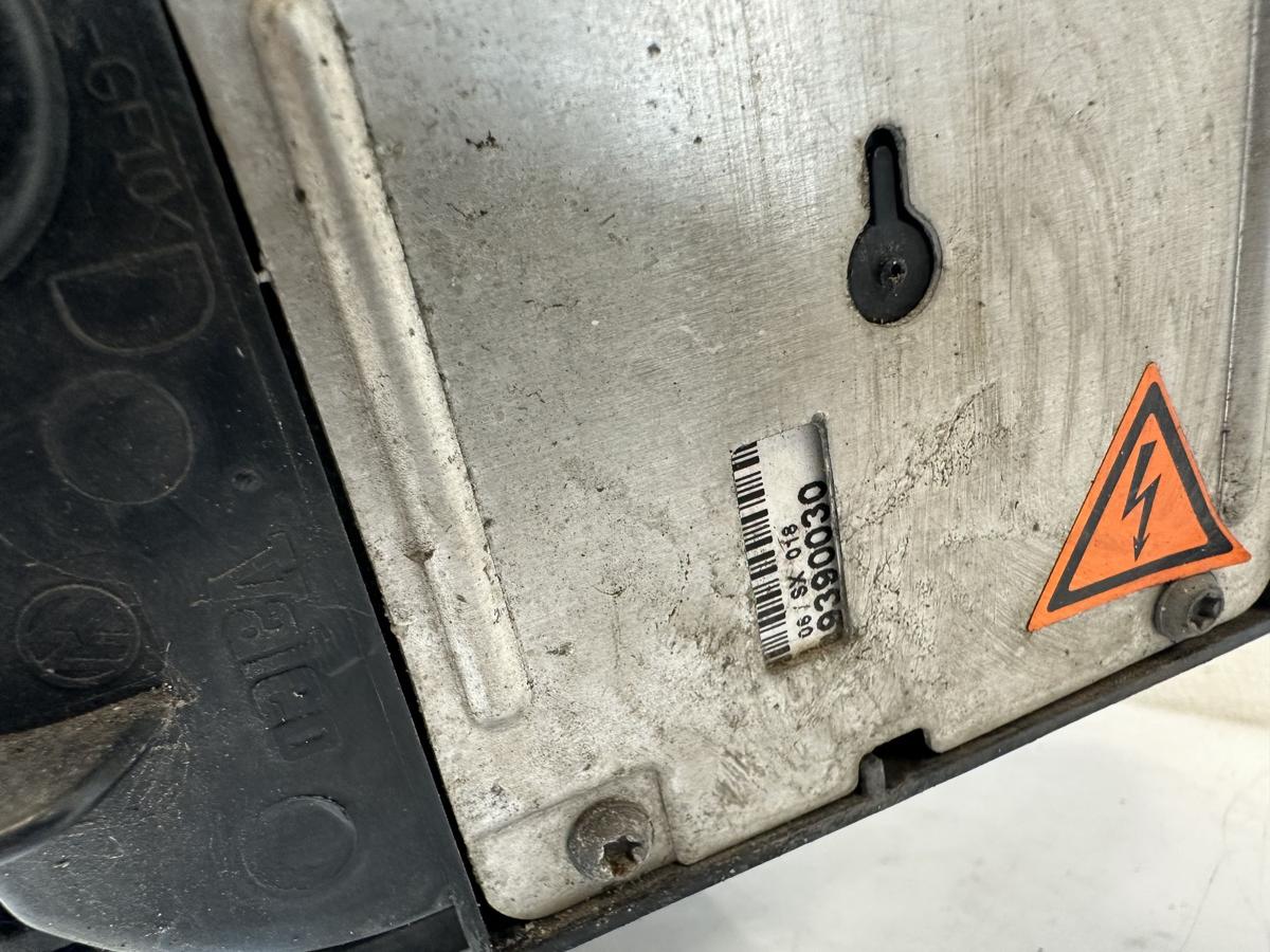 VW Passat 3C B6 Scheinwerfer rechts Xenon mit Kurvenlicht VALEO OEM Lampe