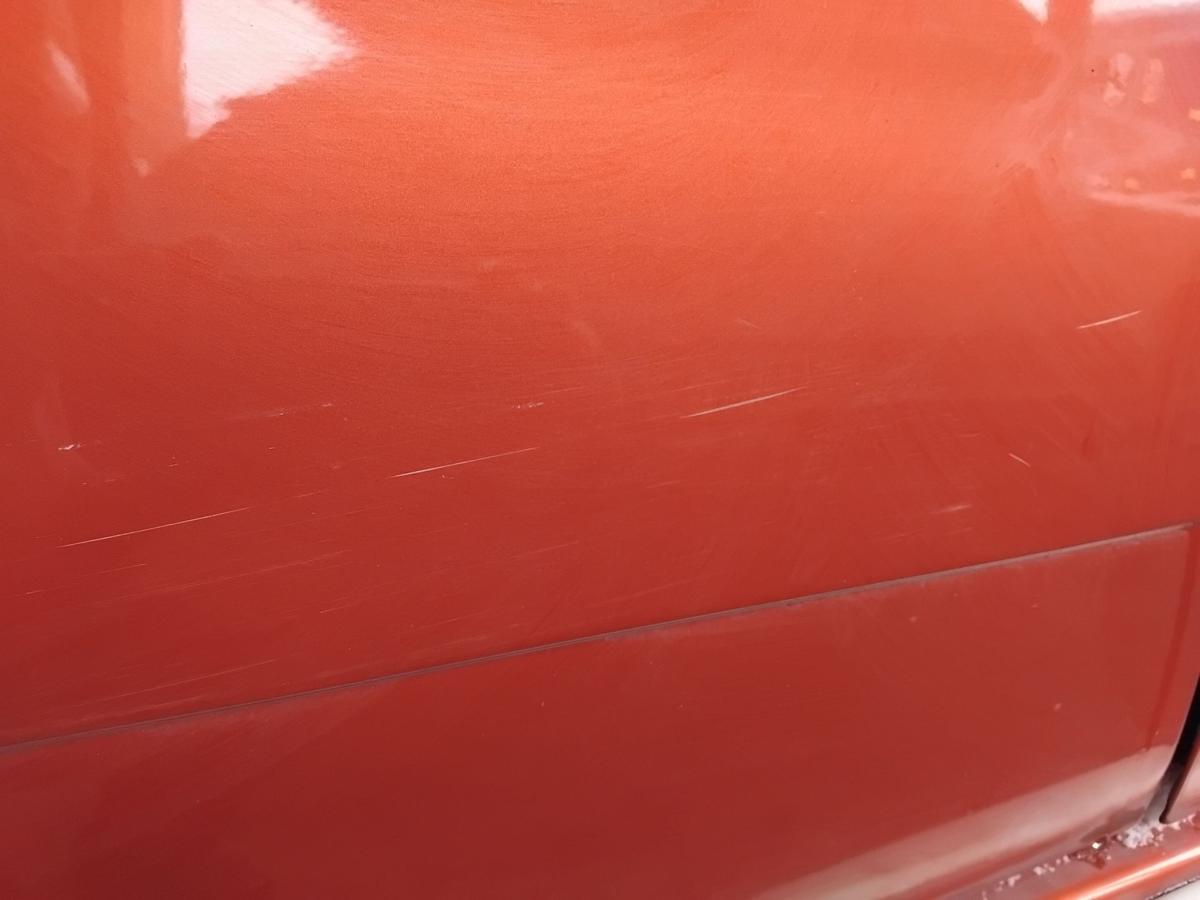 Dacia Sandero 1 Stepway T&uuml;r hinten rechts TEB76-Rouge de Feu BJ2010