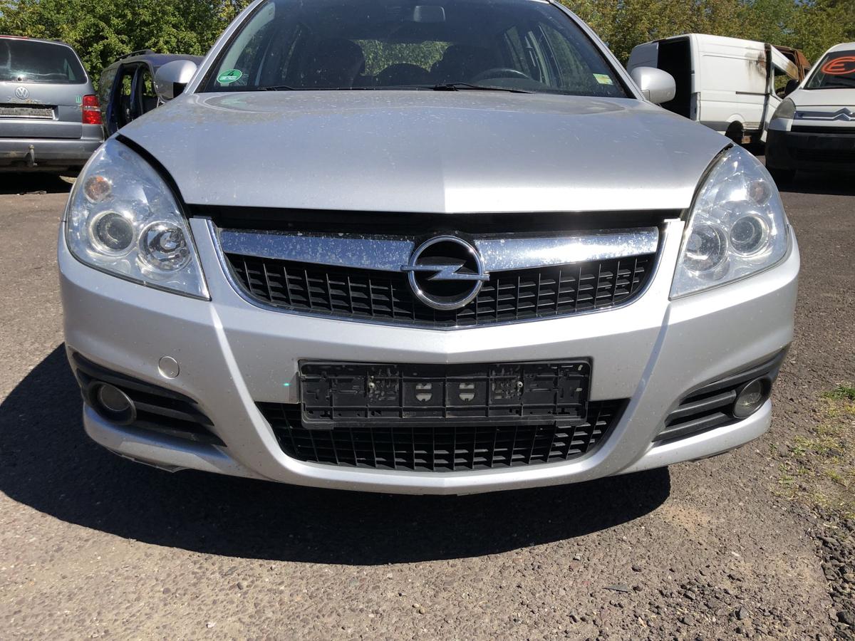 Opel Vectra C Caravan ab 05 Sto&szlig;f&auml;nger vorn Frontsch&uuml;rze mit Nebel 2AU Silber