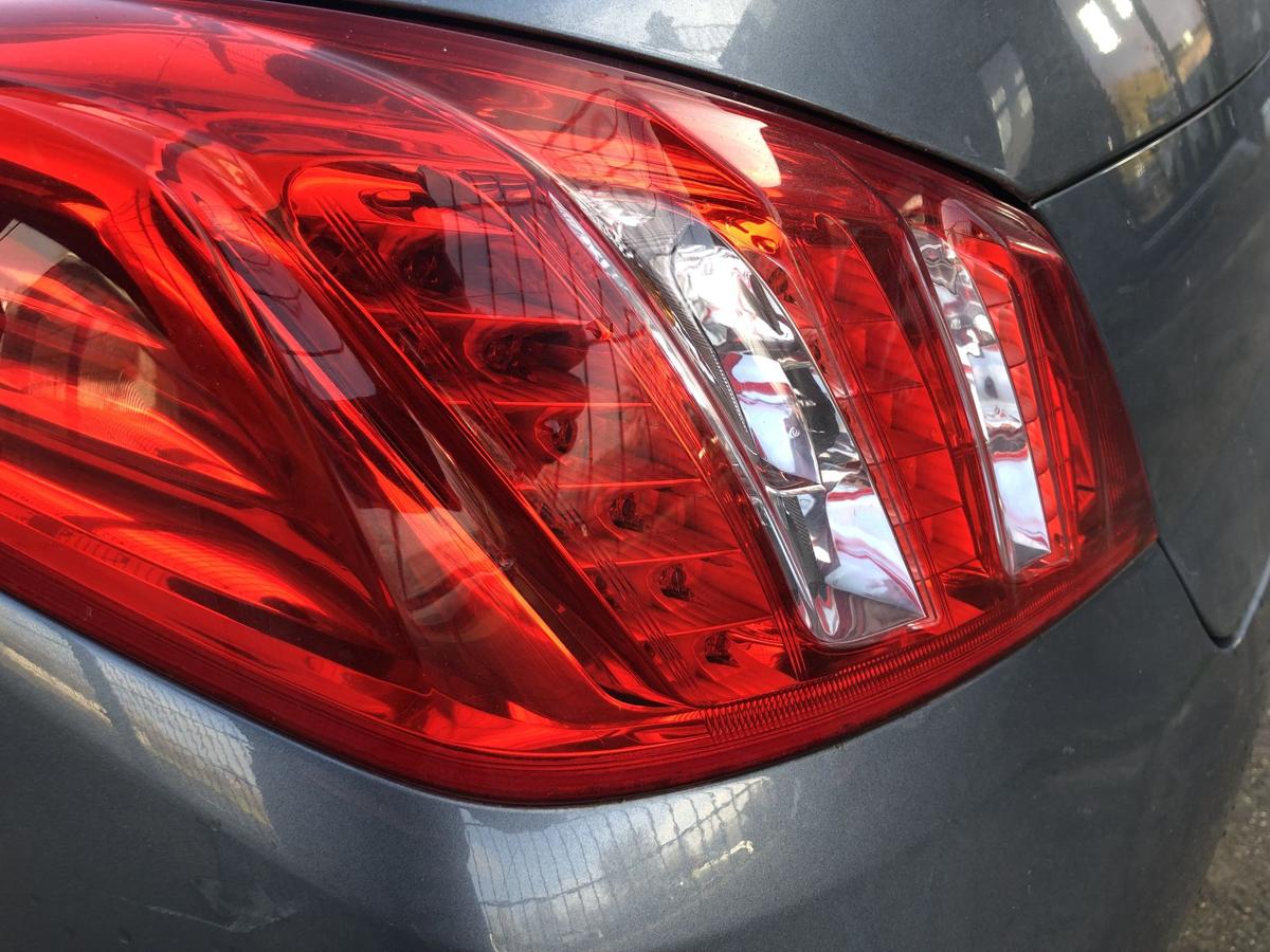 Peugeot 508 ND NE bis14 R&uuml;ckleuchte links R&uuml;cklicht Heckleuchte Limo bis 2014
