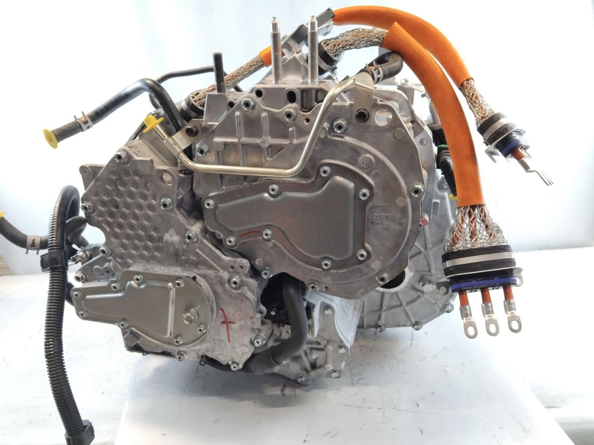 Mitsubishi Eclipse Cross Plug-in-Hybrid Getriebe mit Elektromotor 5 km
