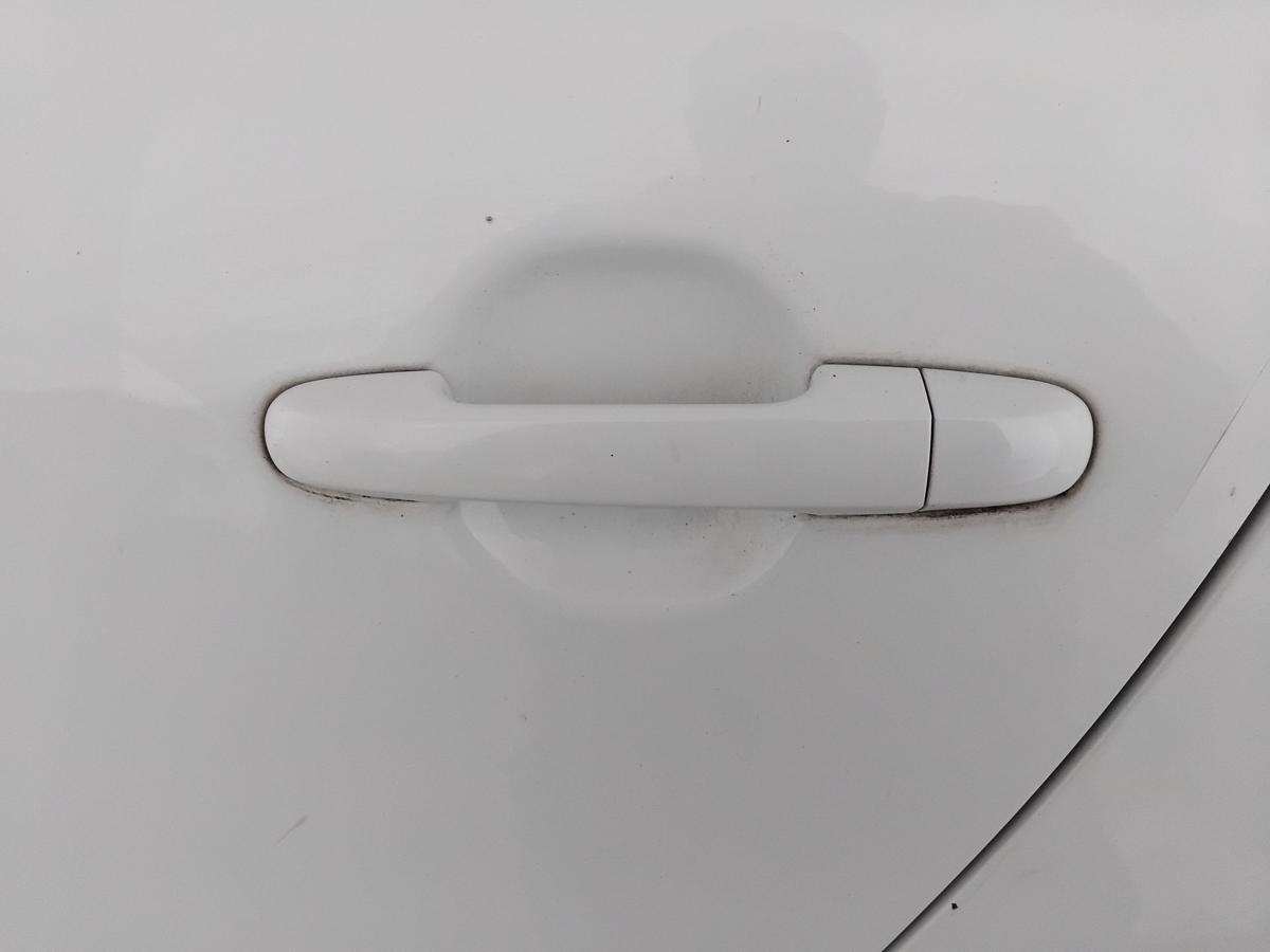 Hyundai i30 CW Kombi Tür hinten links weiss 7F BJ2010 tschechische Produktion