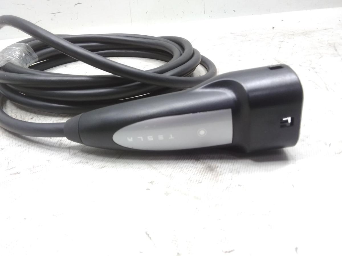 Tesla Model 3 Y original Ladekabel Ladegerät Wallbox Schuko Typ 2 BJ2021