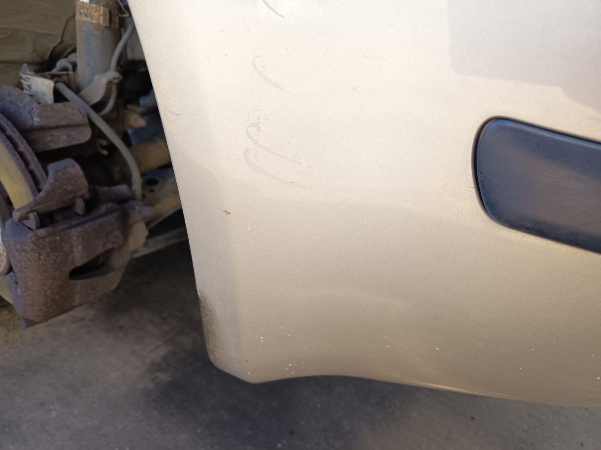 Skoda Fabia 6Y original Sto&szlig;stange vorne 9201 Sahara Beige Metallic Bj 2004
