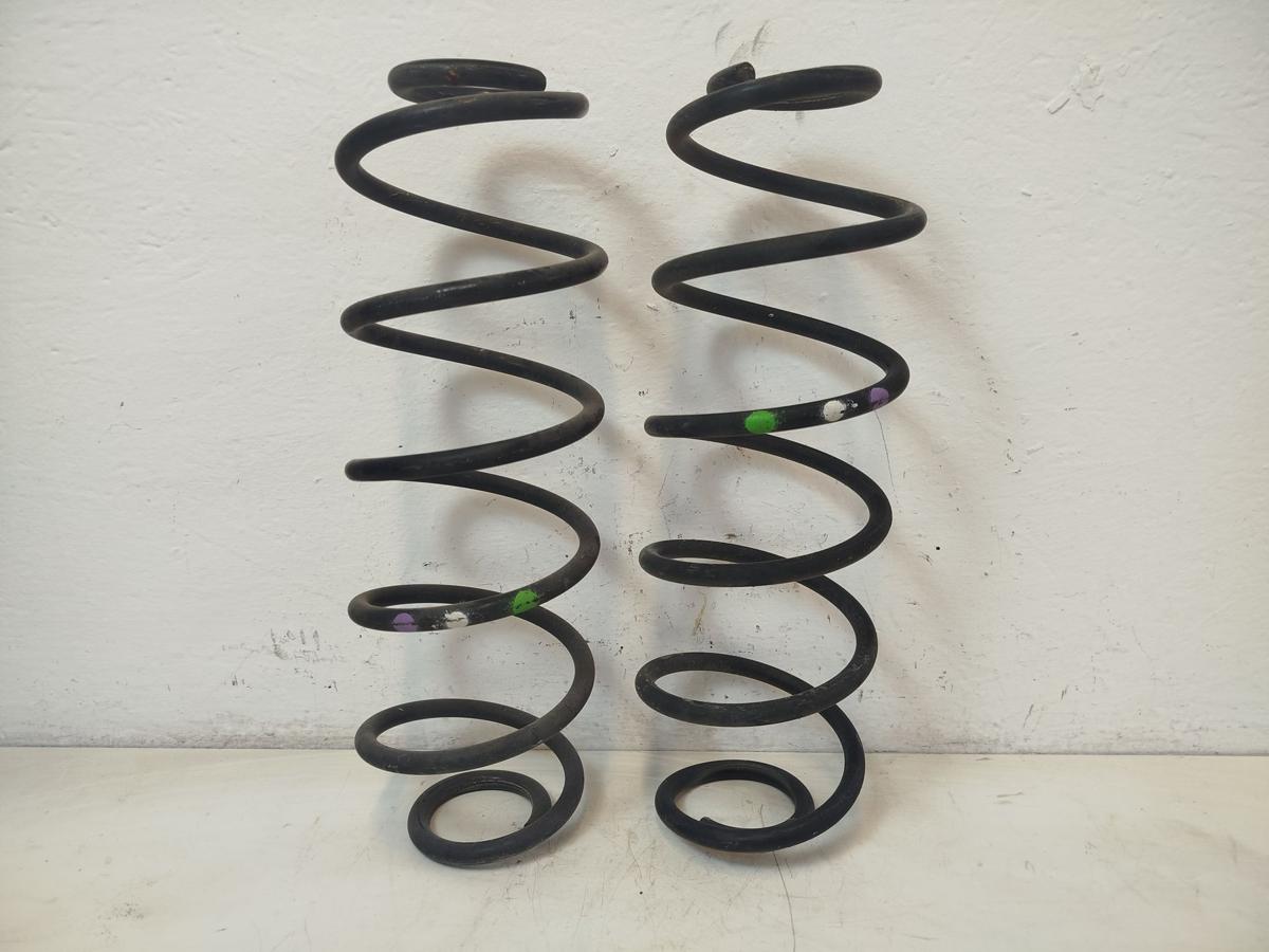 Citroen C3 III SX ab17 Satz Hinterachsfedern Feder hinten Schraubenfeder