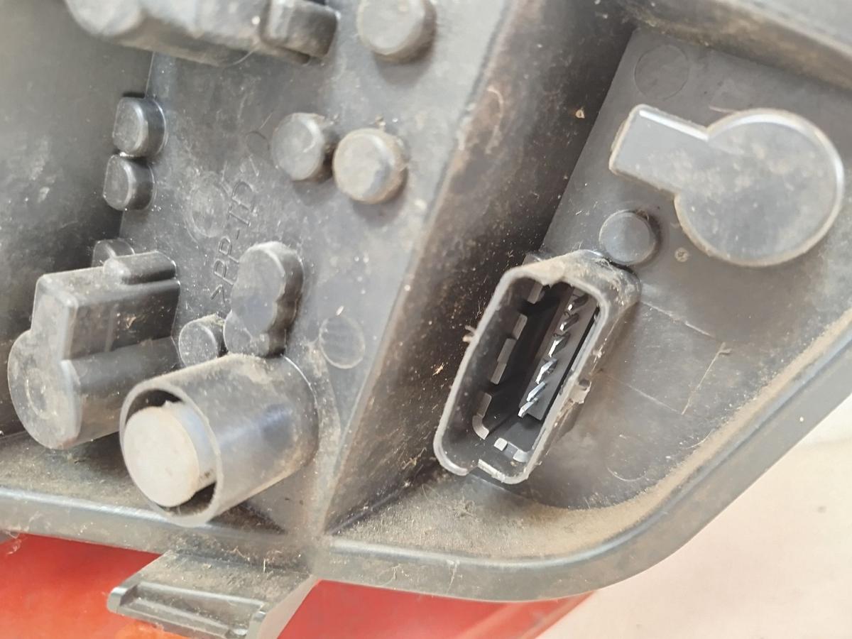 Renault Clio 3 III BR Valeo R&uuml;ckleuchte rechts R&uuml;cllicht Heckleuchte 3/5 t&uuml;rer