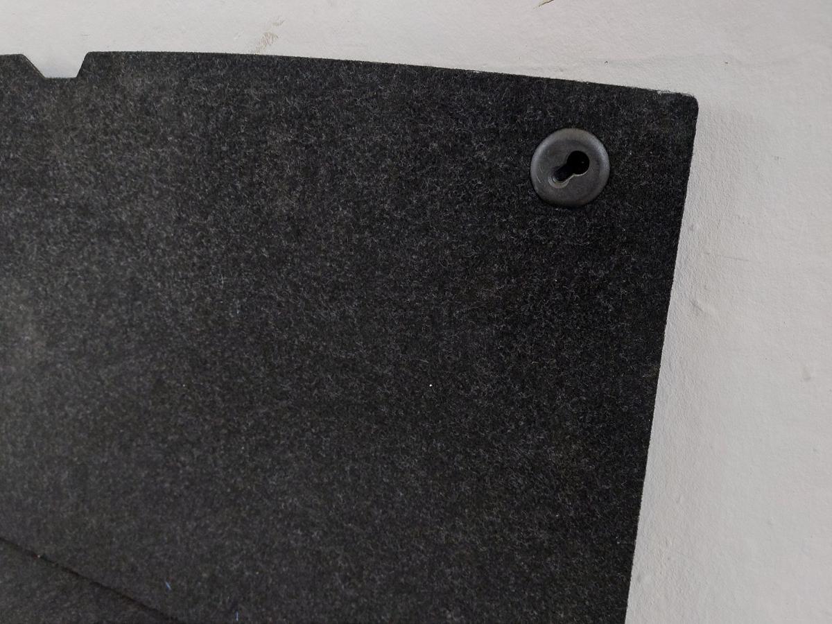 BMW 1er F21 M140i LCI Ladeboden Bodenbelag Kofferraumboden OEM