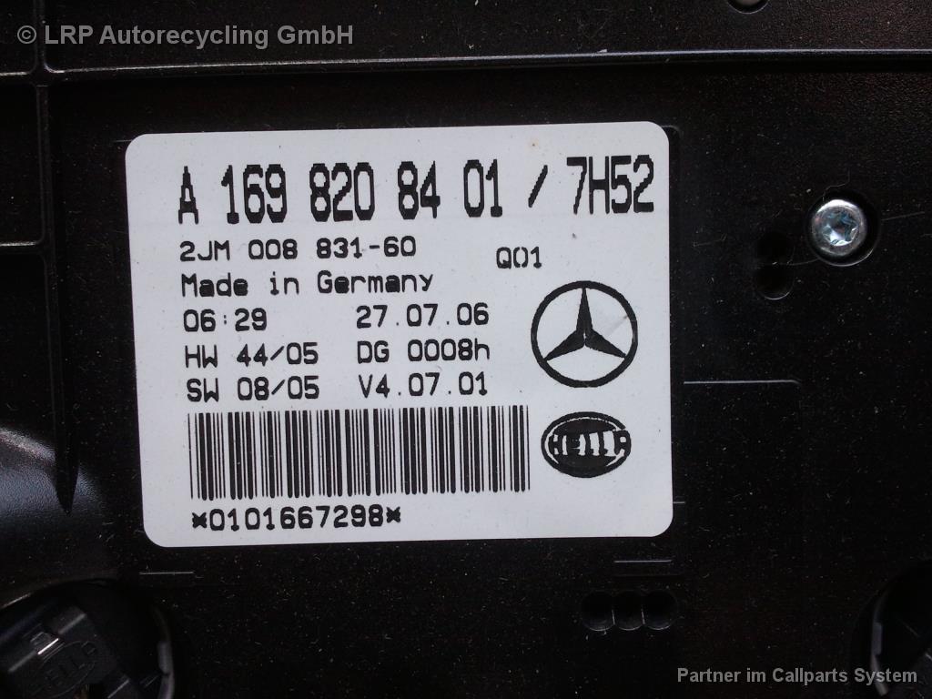 Mercedes A-Klasse W169 Bj.2006 original Inneleuchte vorn A1698208401 7H52