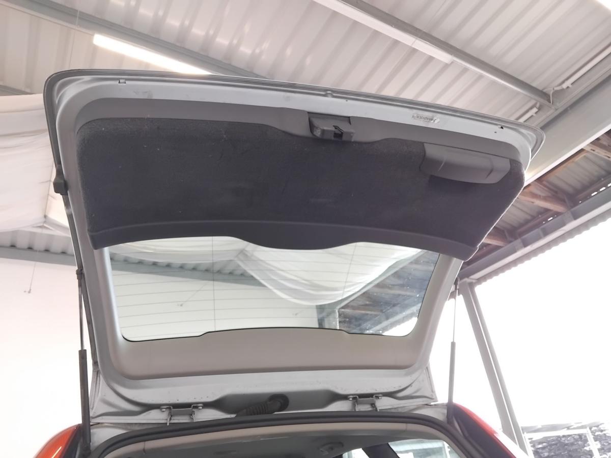 Volvo V50 II Kombi Heckklappe 477 Electric Silber mit Heckscheibe BJ2007