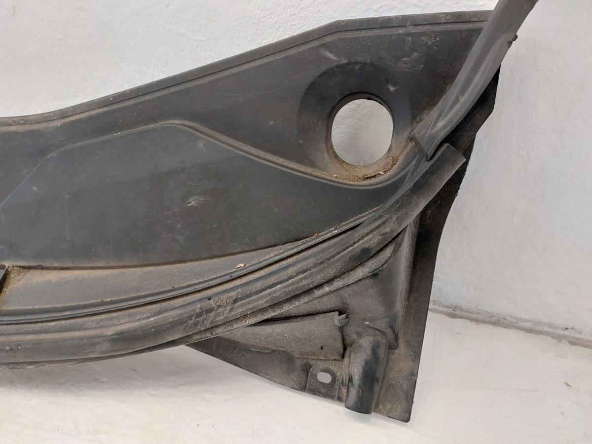 Nissan Micra K14 Windlauf Frontscheibe Abdeckung Wischer