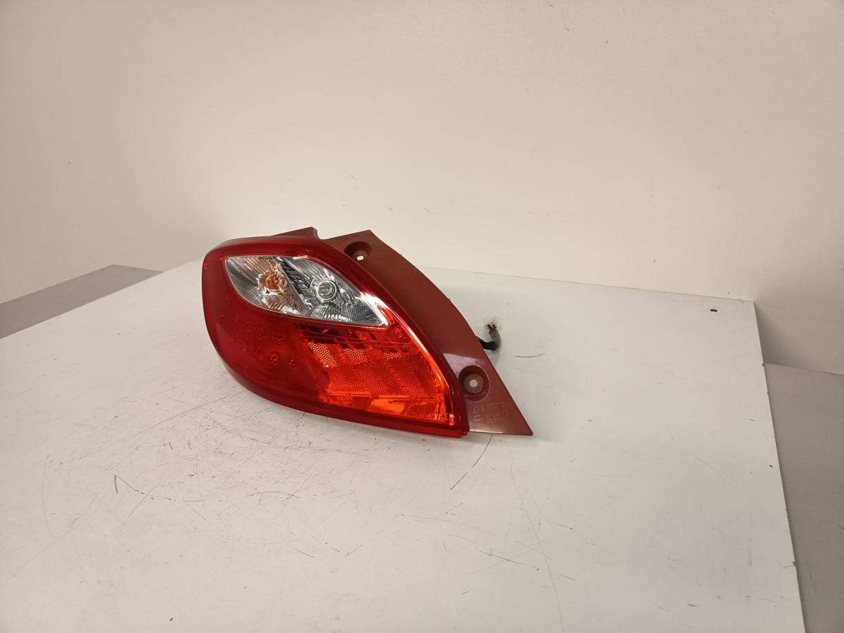 Mazda 2 DE orig Rückleuchte/ Heckleuchte links Bj 2013