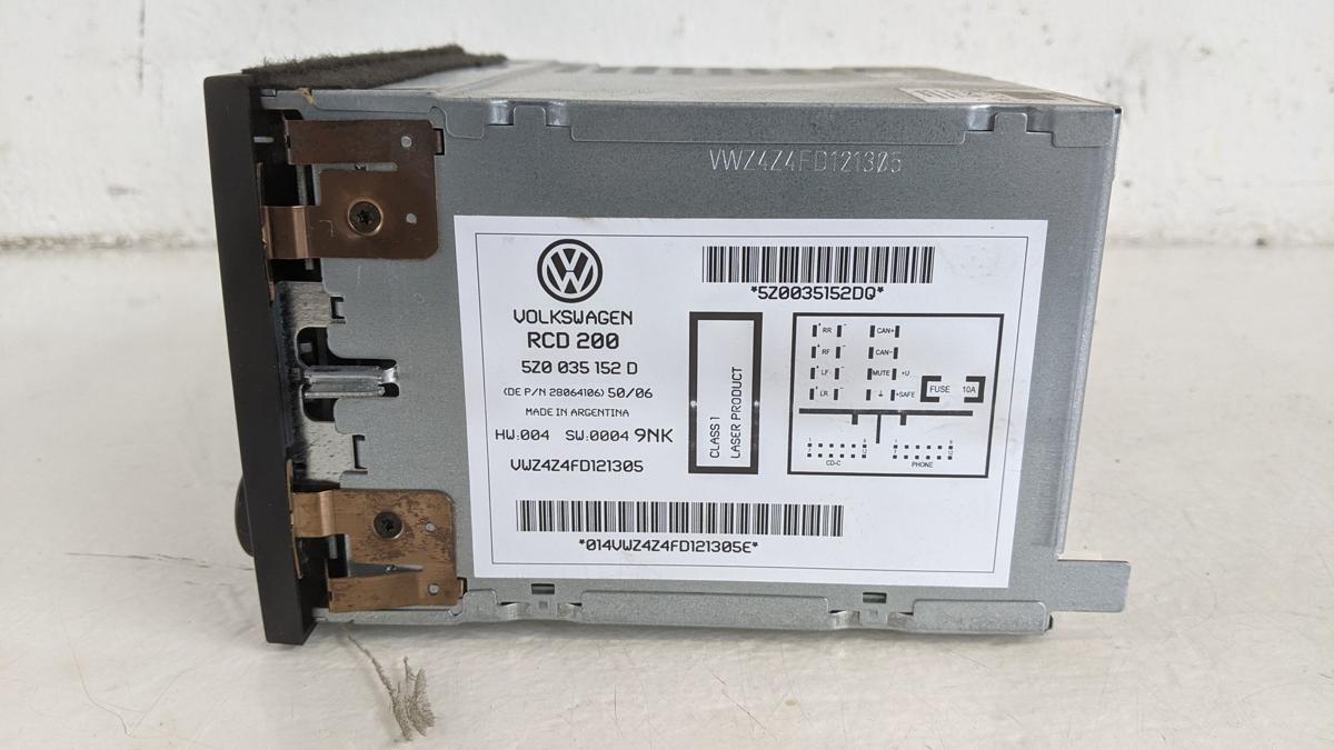 Autoradio mit CD Typ RCD200 mit Anleitung Radio ohne Code Original VW Fox 5Z