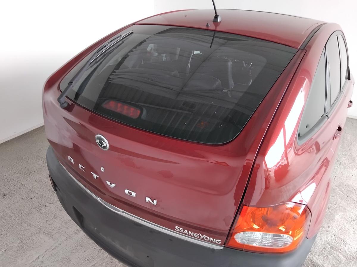 Ssangyong Actyon SUC Heckklappe RAD scandal red perl. mit Scheibe BJ2007
