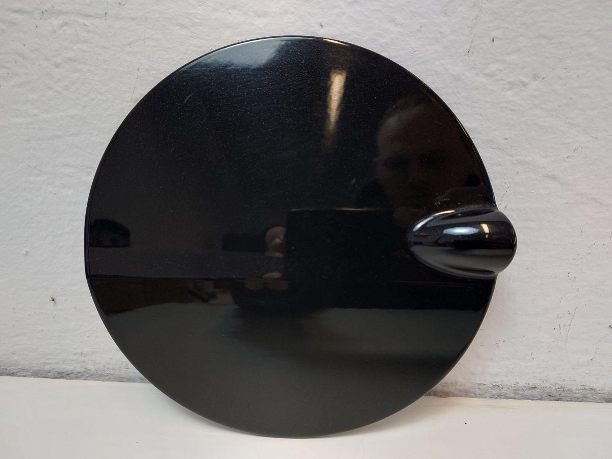 Ford Focus DA3 Tankdeckel Tankklappe Tankverschluss Panther Schwarz Met ab 2008
