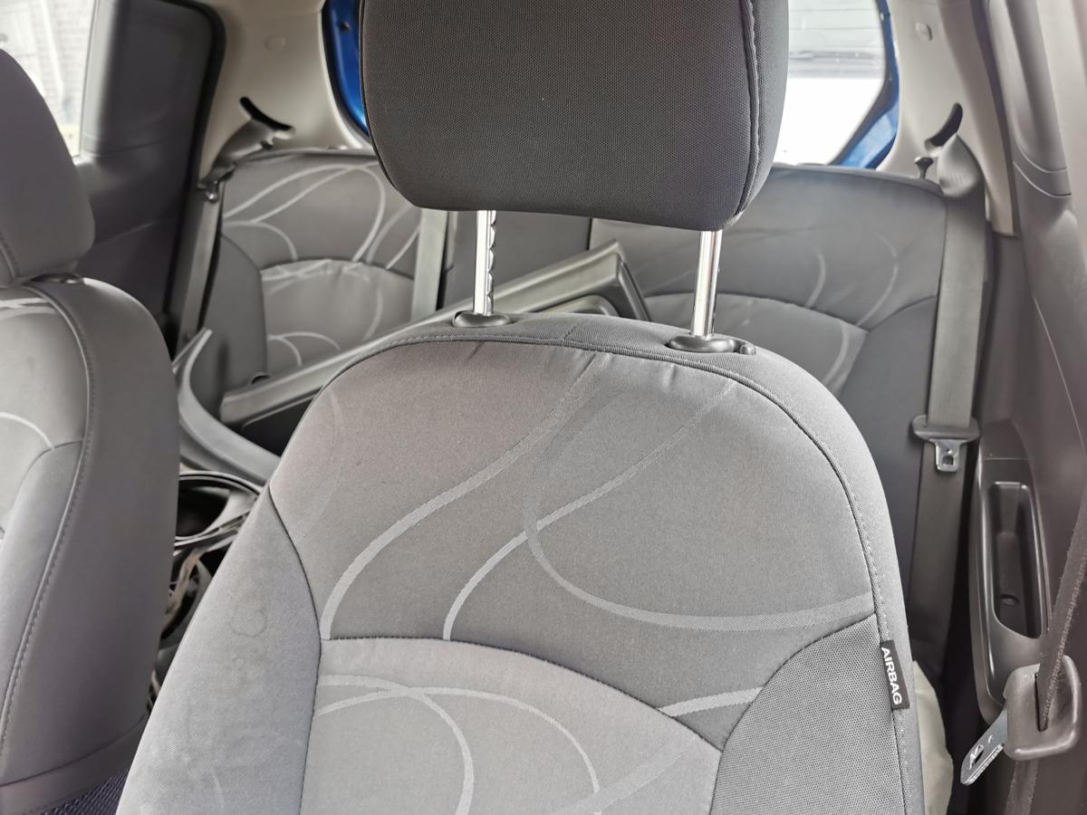 Chevrolet Spark M300 Fahrersitz Sitz Autositz vorn links Stoff Höhenverstellung