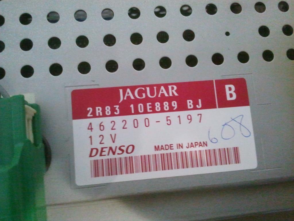 Jaguar S-Type CCX Bj2006 original Navigationseinheit Bordmonitor mit Touchscreen 2R8310E889BJ 462200-5197