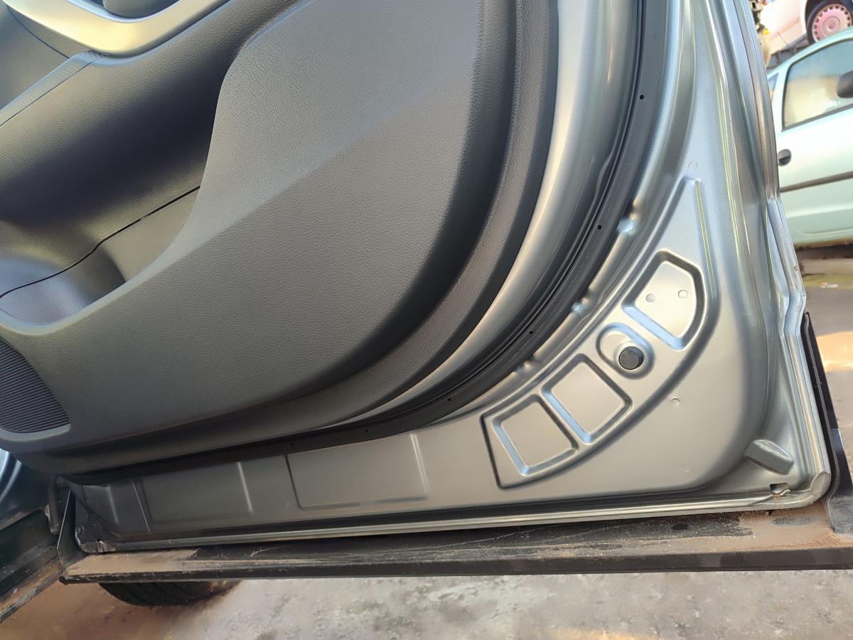 Mitsubishi Eclipse Cross original T&uuml;r Beifahrert&uuml;r rechts Titanium grau U17