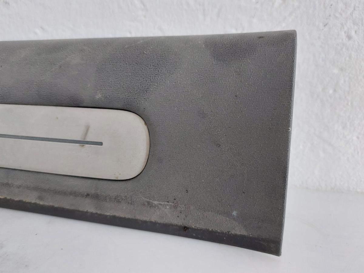 NIO ET7 Elektro Verkleidung Blende Einstiegsleiste vorn links Beleuchtung OEM