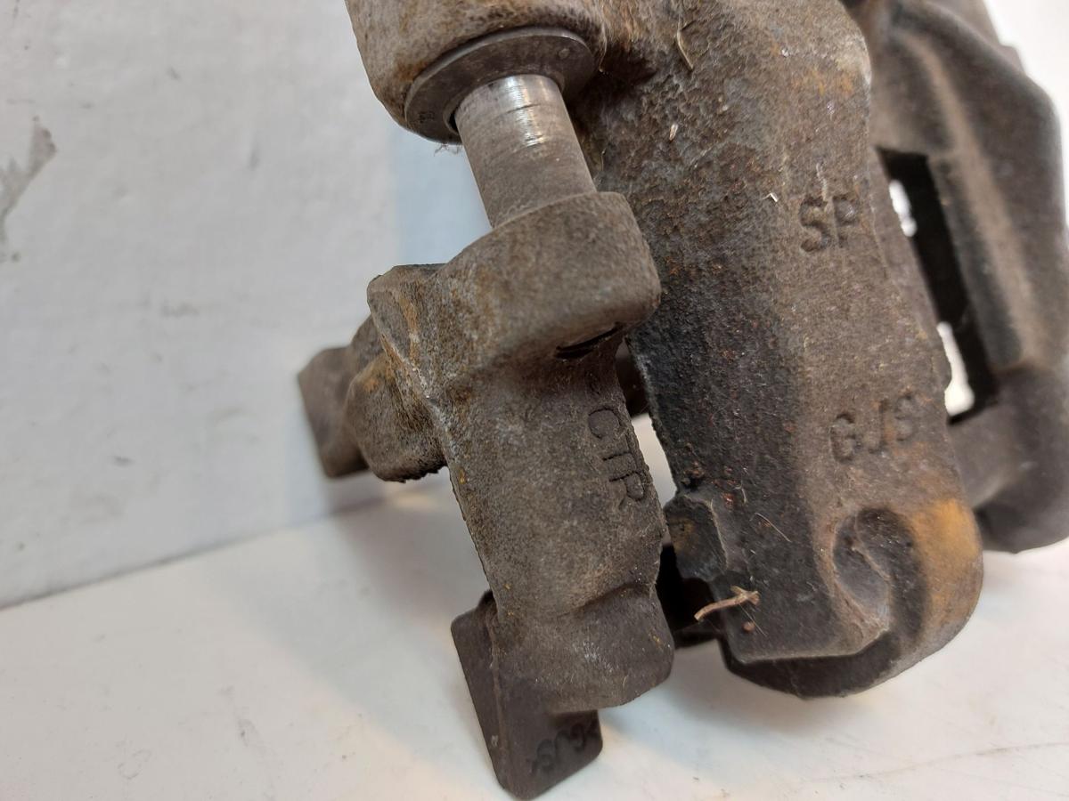 VW Passat 3G B8 Bremssattel hinten links Bremszange elektrische Parkbremse 300mm