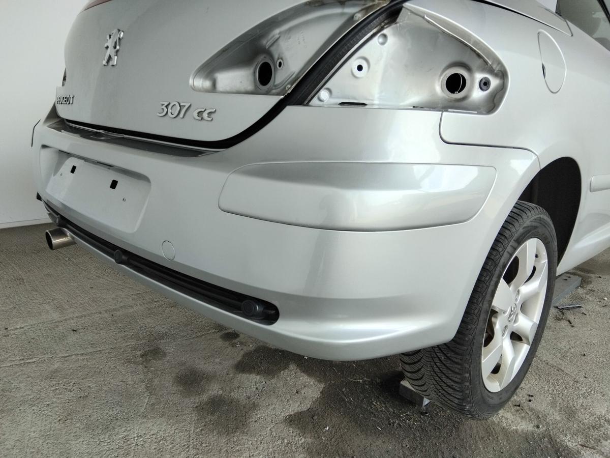 Peugeot 307 CC original Stoßfänger Stoßstange hinten silber EZR mit PDC BJ2005