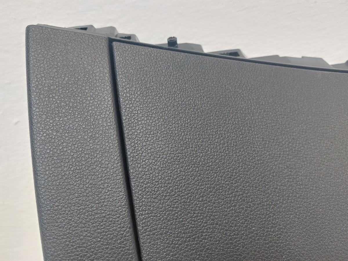 VW Golf 8 VIII CD Innenverkleidung Abdeckung Sicherungskasten Armaturenbrett