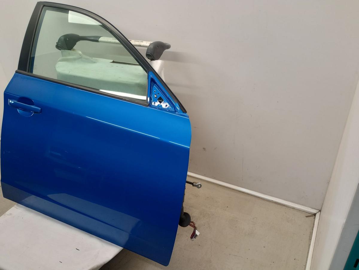 Subaru Impreza GH GR orig Tür vorn rechts 02C Blau Bj 2010
